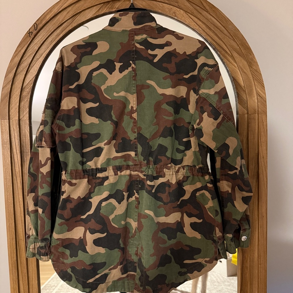 Veronica Beard Sumner Camouflage Utility Jacket Small  Cotton Canvas Retail $450 - Picture 3 of 11